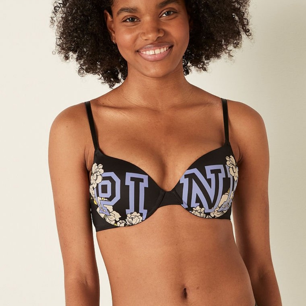 NWT women's Victoria's Secret wear everywhere tshirt bra..lightly lined 34C